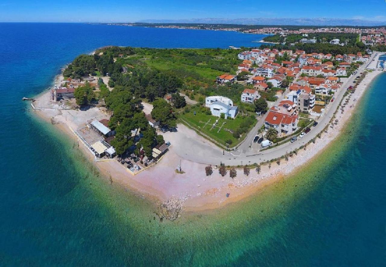 Perica Apartment And Perica Room With Separate Entrance Zadar Bagian luar foto