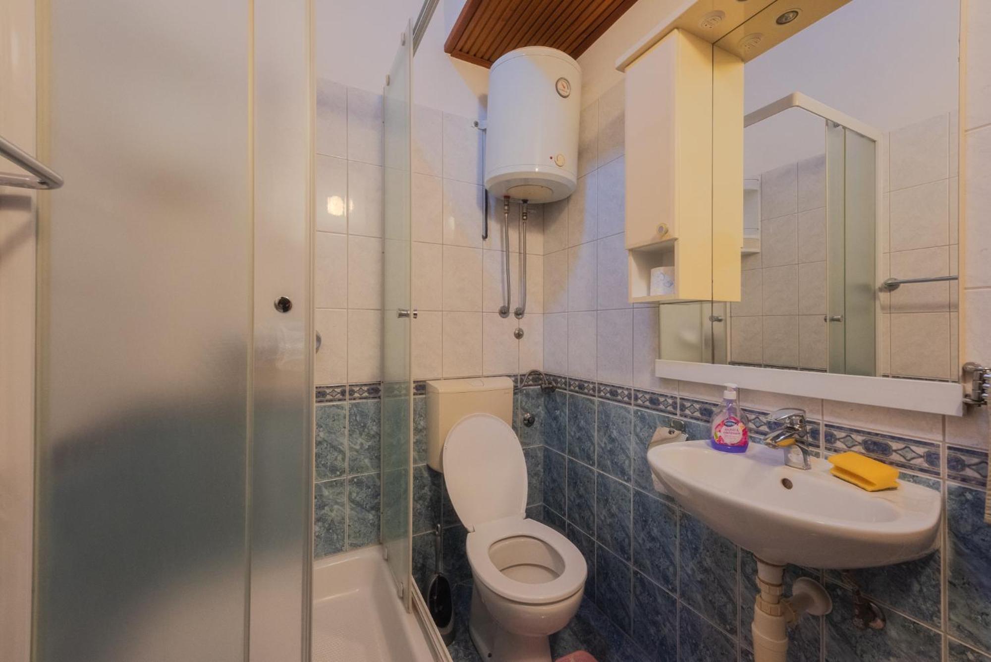 Perica Apartment And Perica Room With Separate Entrance Zadar Bagian luar foto